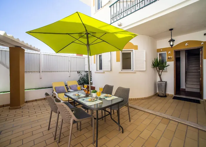 Сasa de vacaciones Baia De Cristal By Interhome