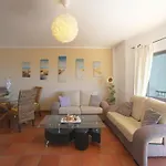 بيت للعطل Baia De Cristal By Interhome *